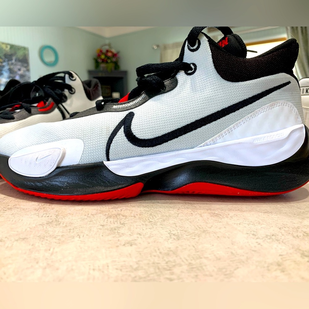 Nike shoes